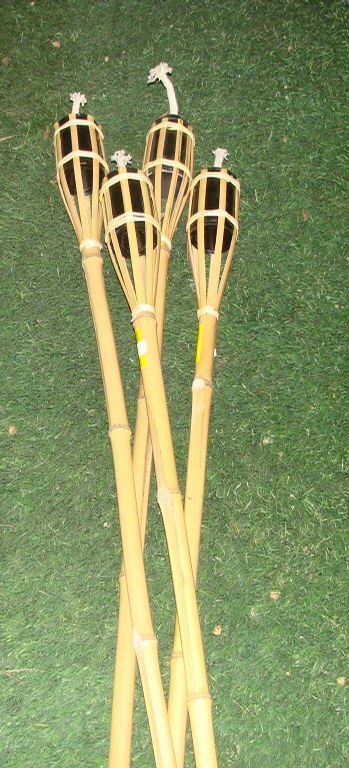 Antorchas de bambú